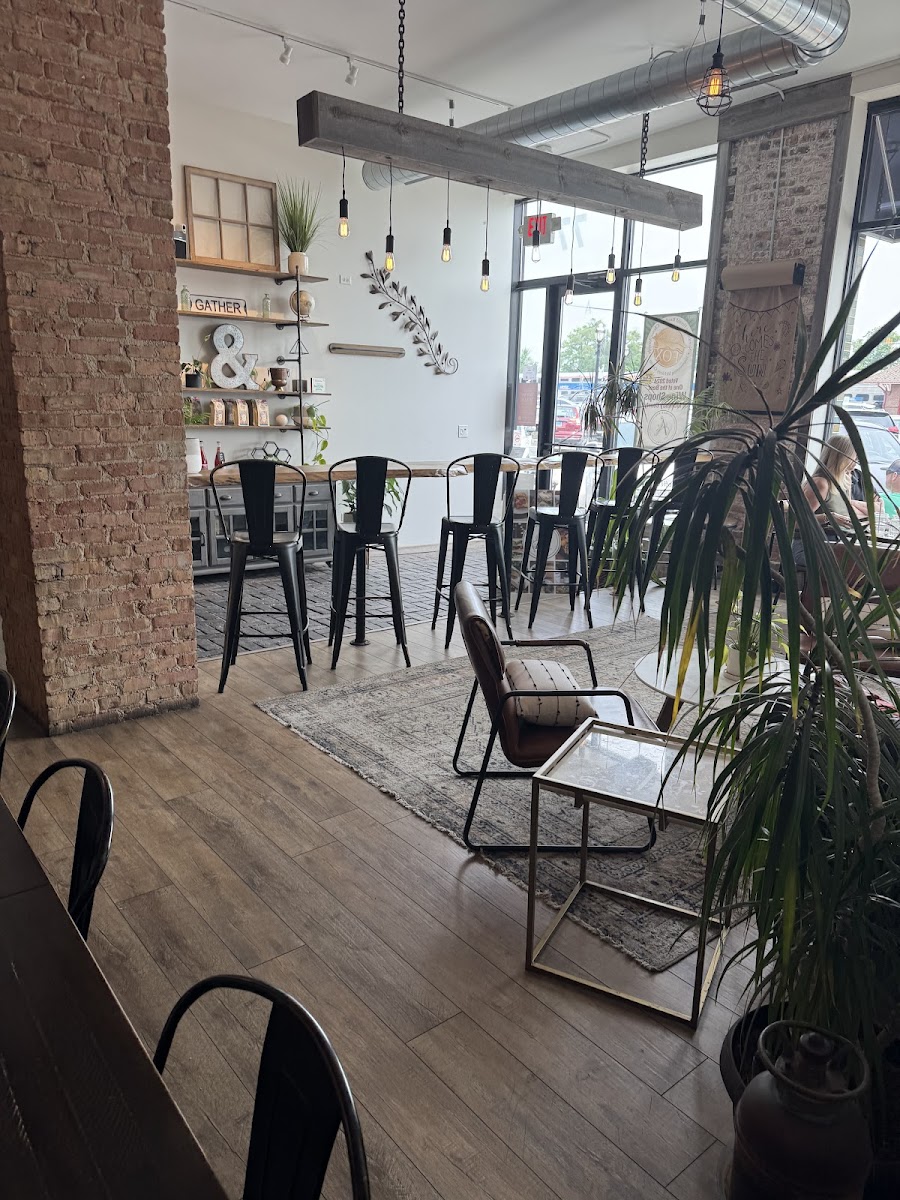 Aroma Coffee & Wine